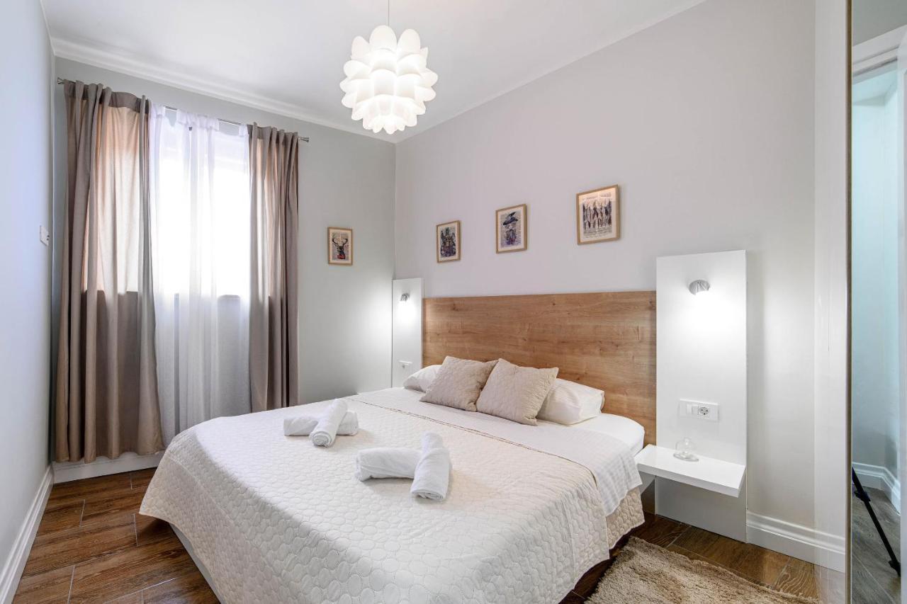 Apartments Orsula Near Old Town Sibenik Bagian luar foto